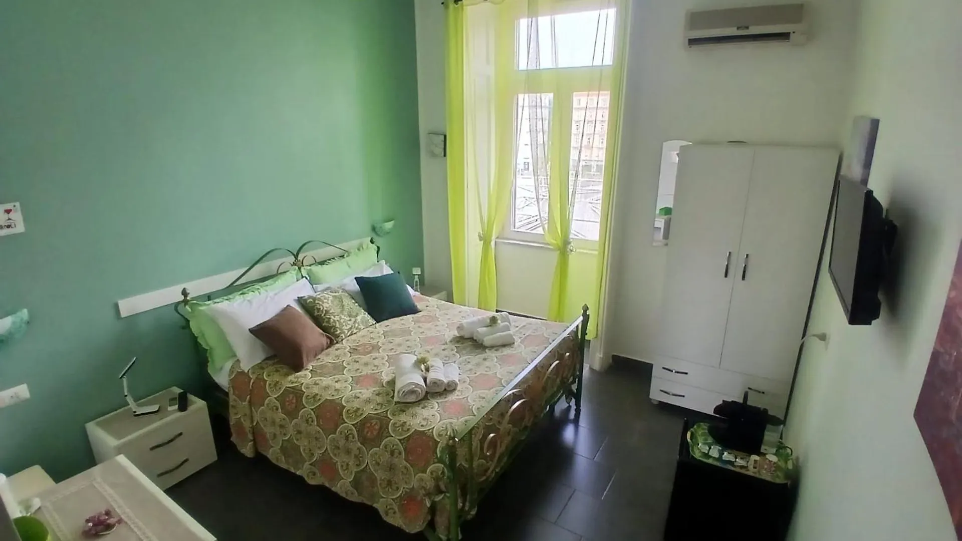 Guest house Ale Naples Holiday
